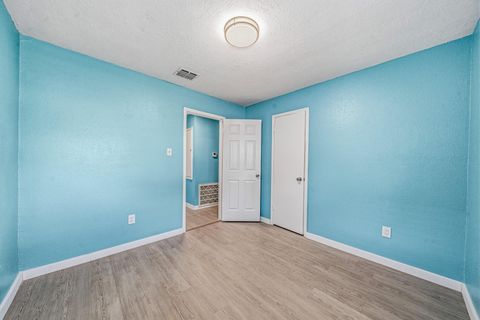 Tiny photo for 10606 Kirkdale Drive, Houston, TX 77089 (MLS # 10240359)