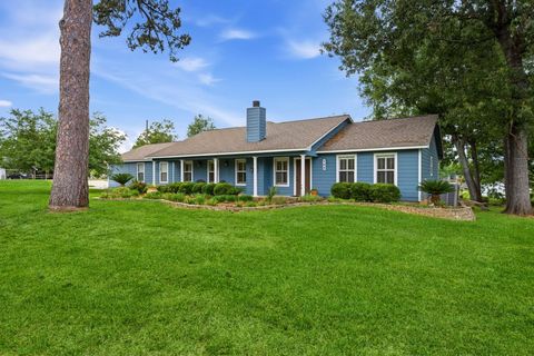 Photo of 109 Branding Iron, Livingston, TX 77351 (MLS # 7467805)