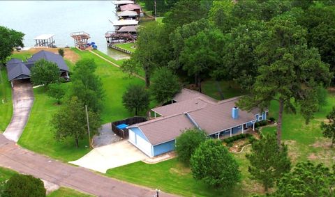 Homes For Sale - 109 Branding Iron<br/> Polk County, Livingston, TX 77351