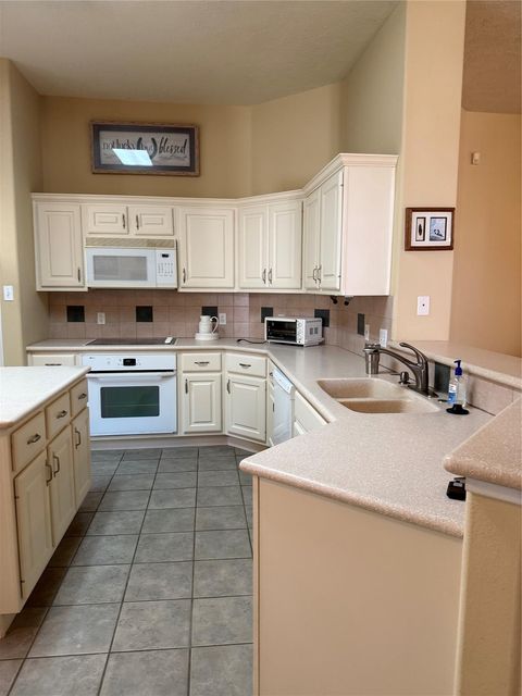 Tiny photo for 10522 Torrey Pines Dr Drive, Willis, TX 77318 (MLS # 64964096)