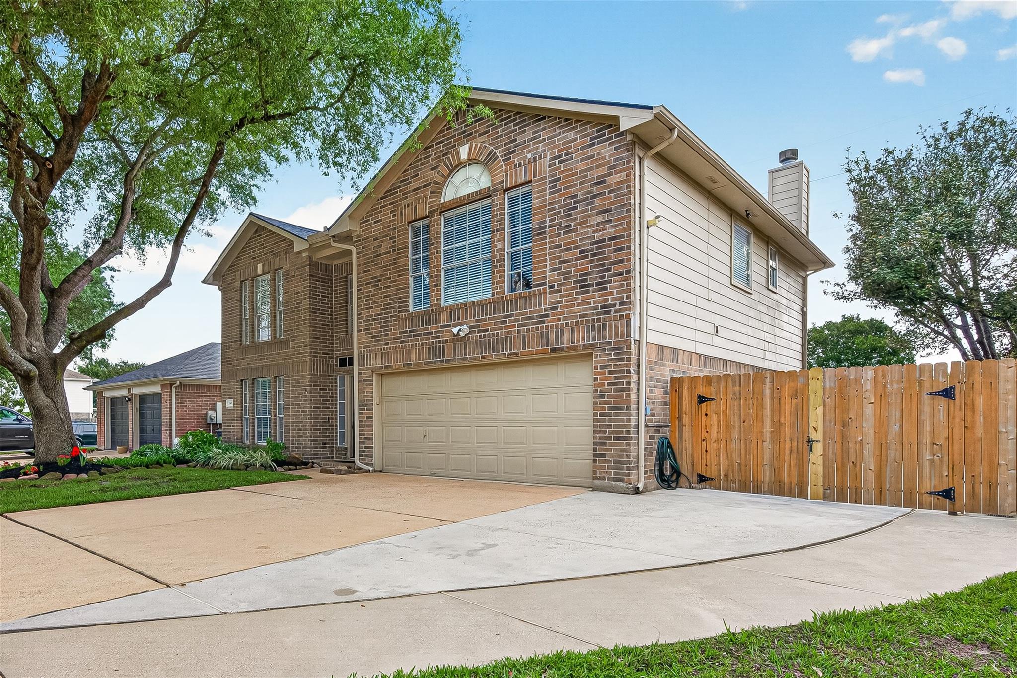 2410 Tourney Lane