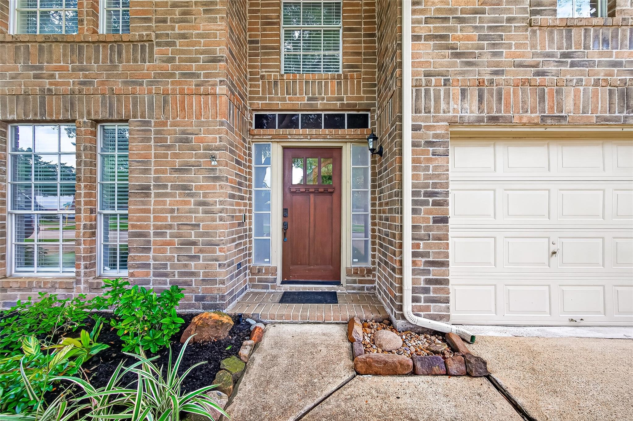 2410 Tourney Lane