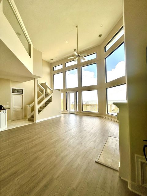 Photo of 807 Kipp Avenue #C, Kemah, TX 77565 (MLS # 32806730)