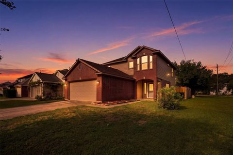 Photo of 8902 Iron Springs Drive, Houston, TX 77034 (MLS # 49376099)