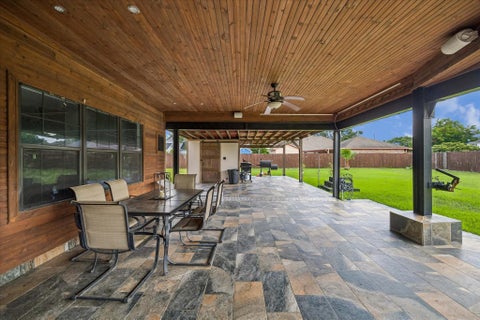 Photo of 511 Avenue I, South Houston, TX 77587 (MLS # 31759243)