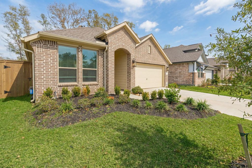 Photo of 7419 Caprock Canyon Lane, Porter, TX 77365 (MLS # 37218605)