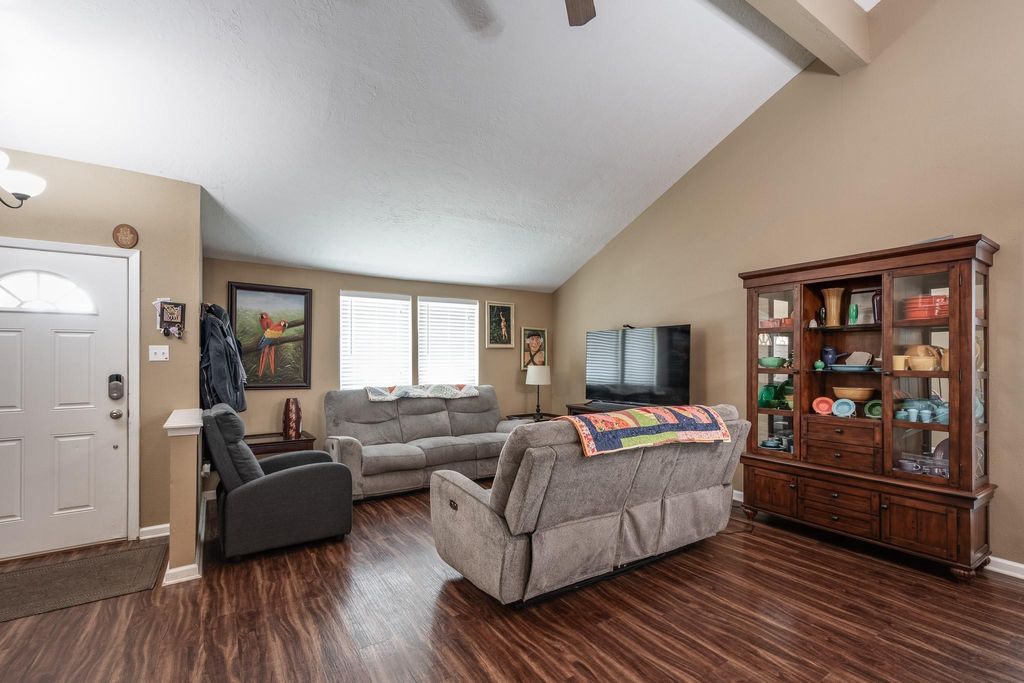 Photo of 19014 Pine Trace Court, Humble, TX 77346 (MLS # 98966106)