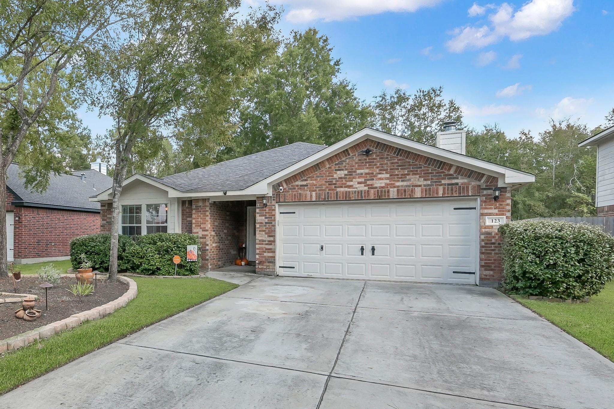 123 Genesee Ridge Drive
