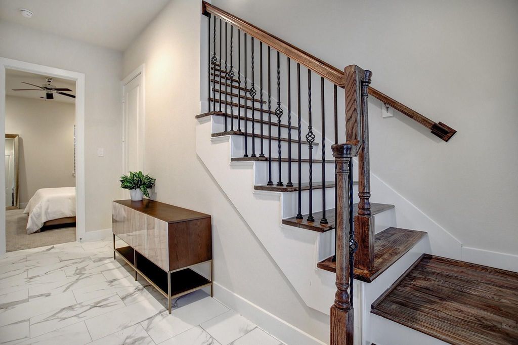 Photo of 2926 Alice Street, Houston, TX 77054 (MLS # 13488711)