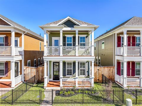 Photo of 2521 S Houston Avenue, Pearland, TX 77581 (MLS # 9749101)