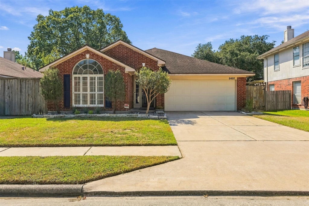 Photo of 3407 Crystal Dove Drive, Spring, TX 77388 (MLS # 69832267)