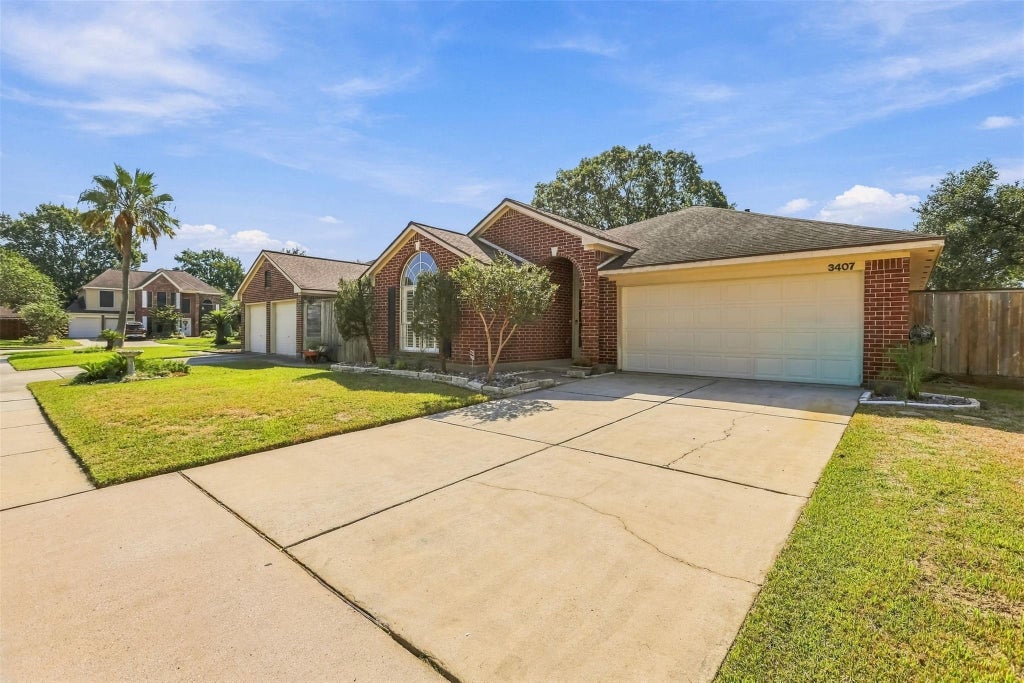 Photo of 3407 Crystal Dove Drive, Spring, TX 77388 (MLS # 69832267)
