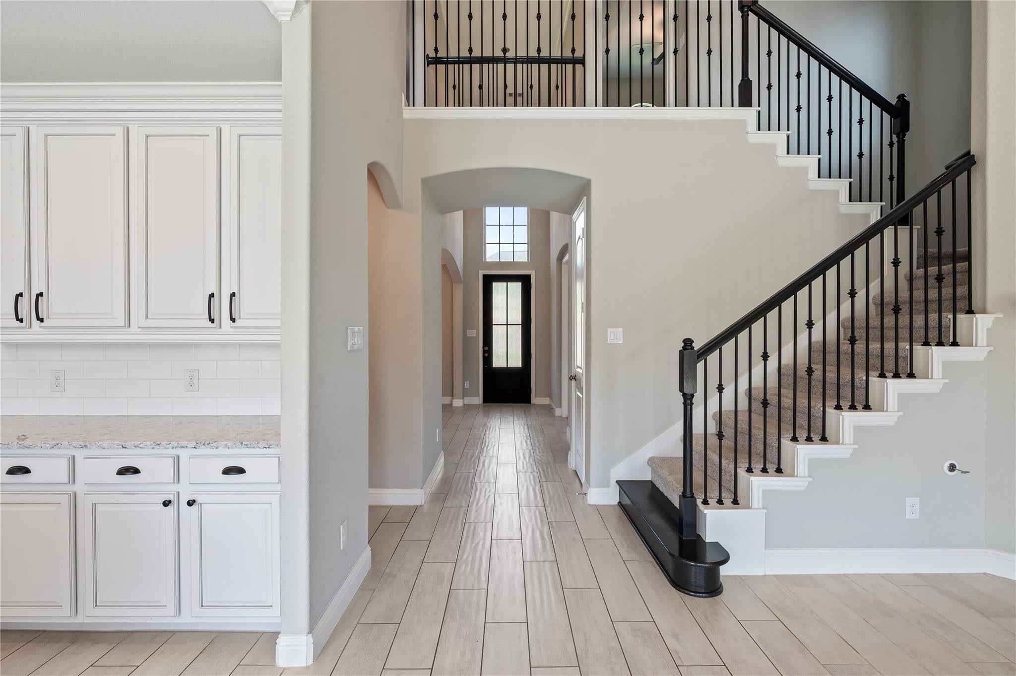 2328 Majestic Fairway Lane