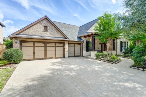 Photo of 19708 N San Gabriel River Circle, Cypress, TX 77433 (MLS # 37305129)
