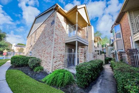 Photo of 1515 Sandy Springs Road #1202, Houston, TX 77042 (MLS # 81764221)