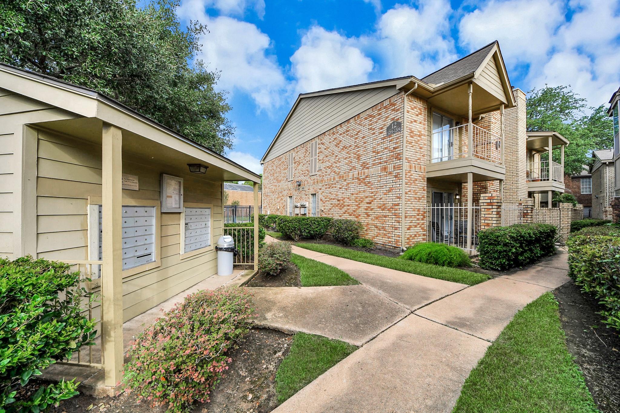 1515 Sandy Springs Road 1202