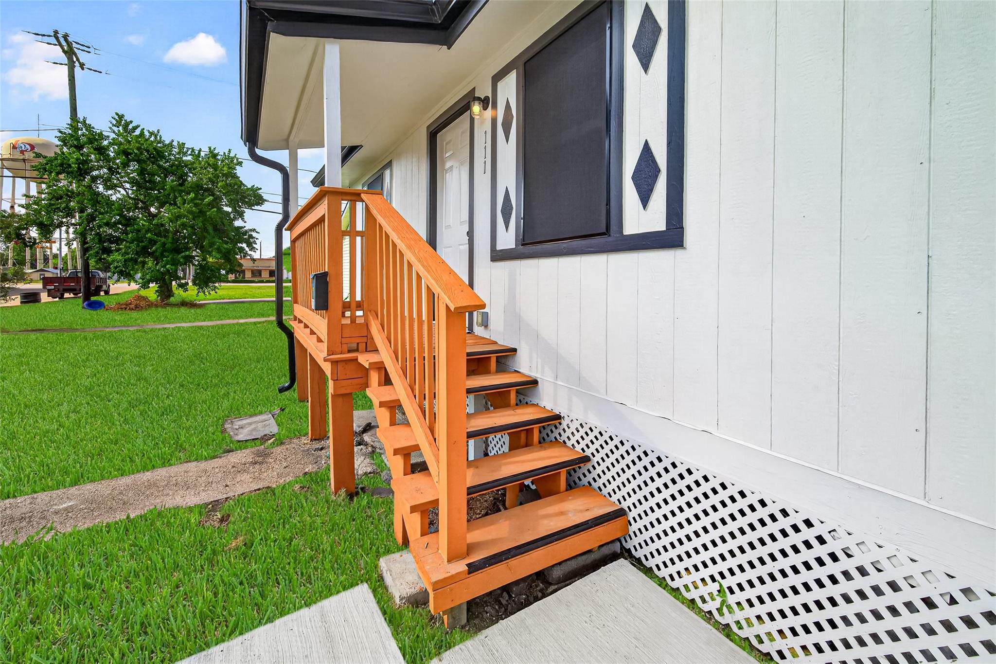 111 N 4th Street