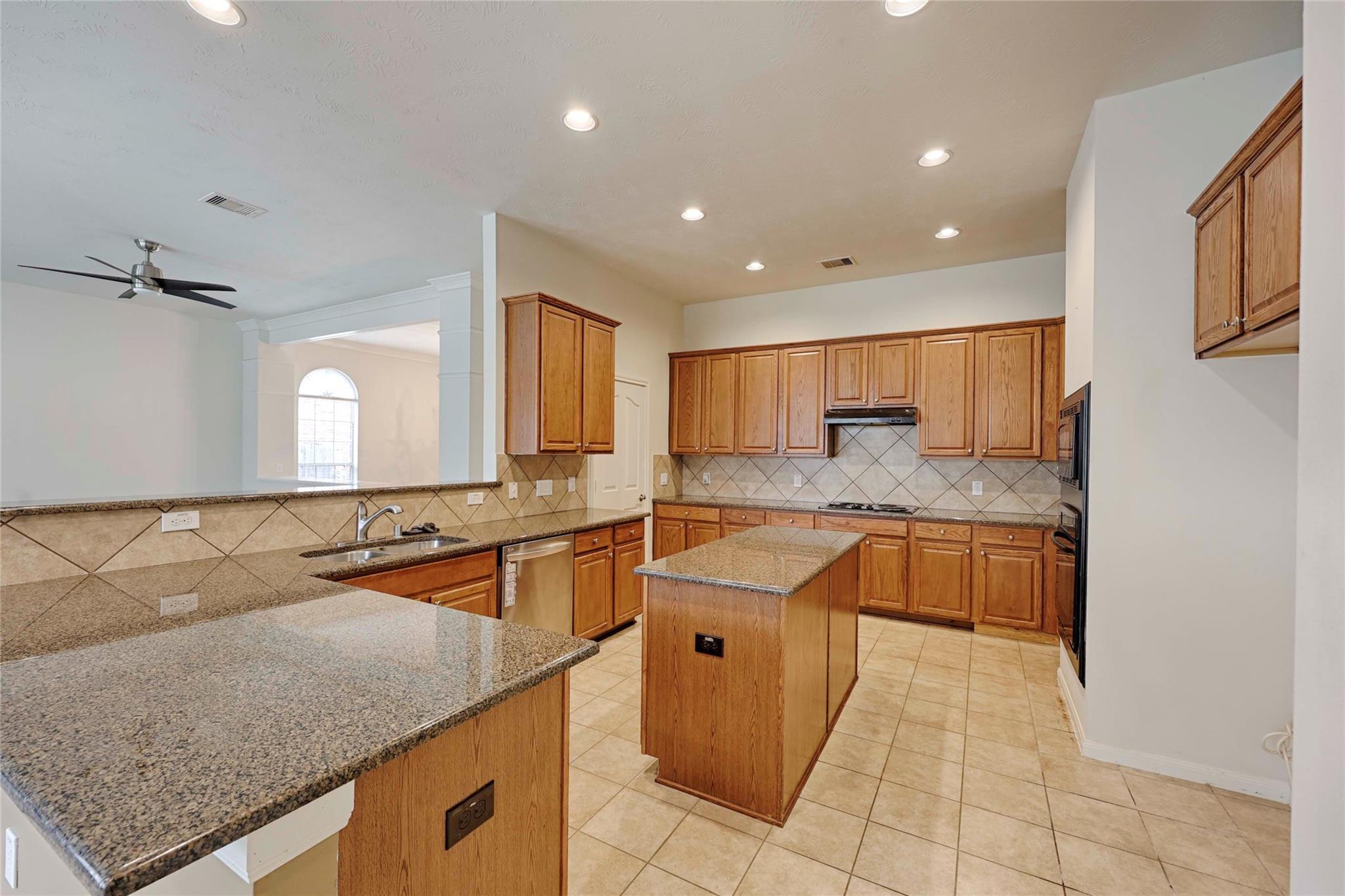 3218 Longhorn Circle