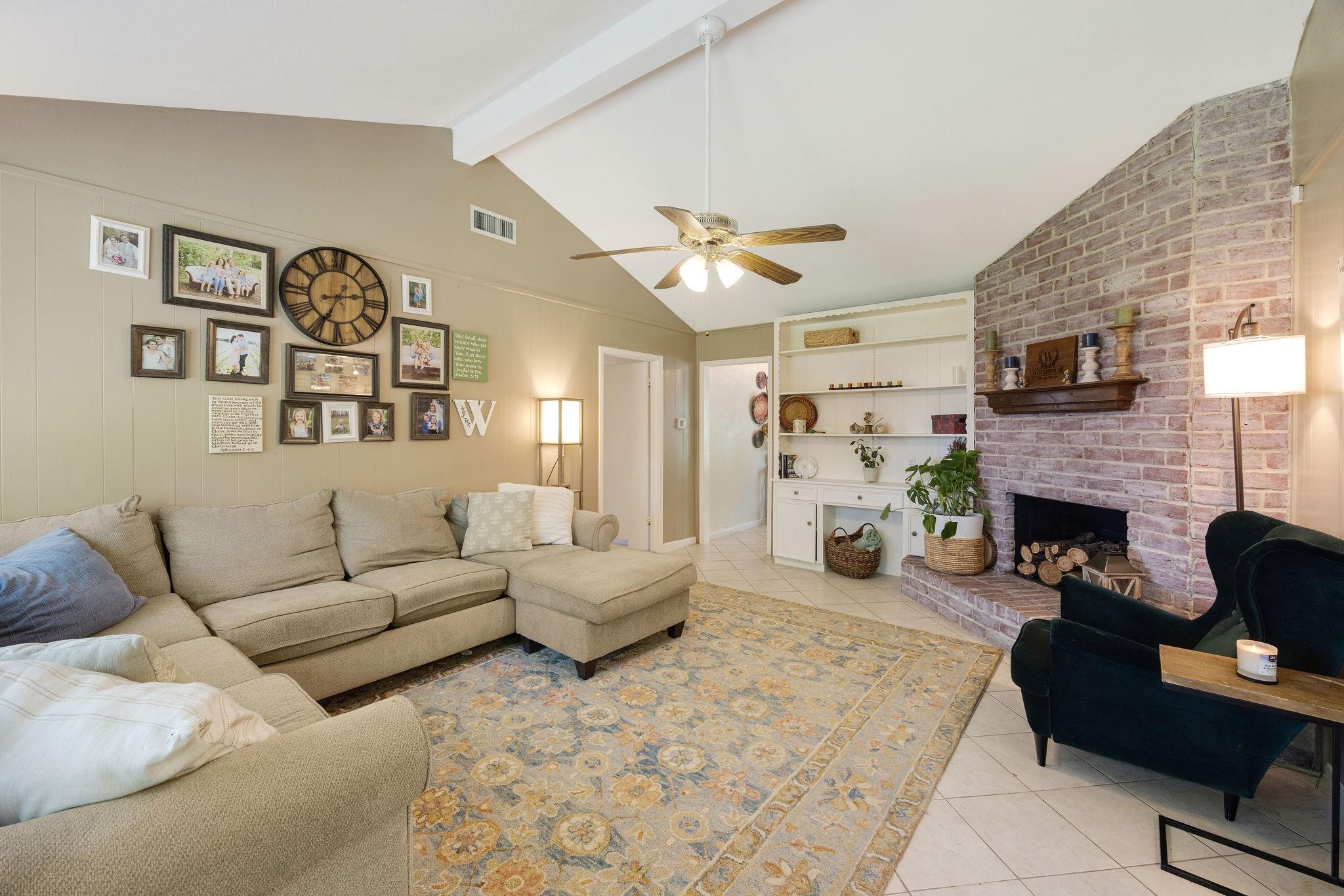 9314 Vickijohn Drive