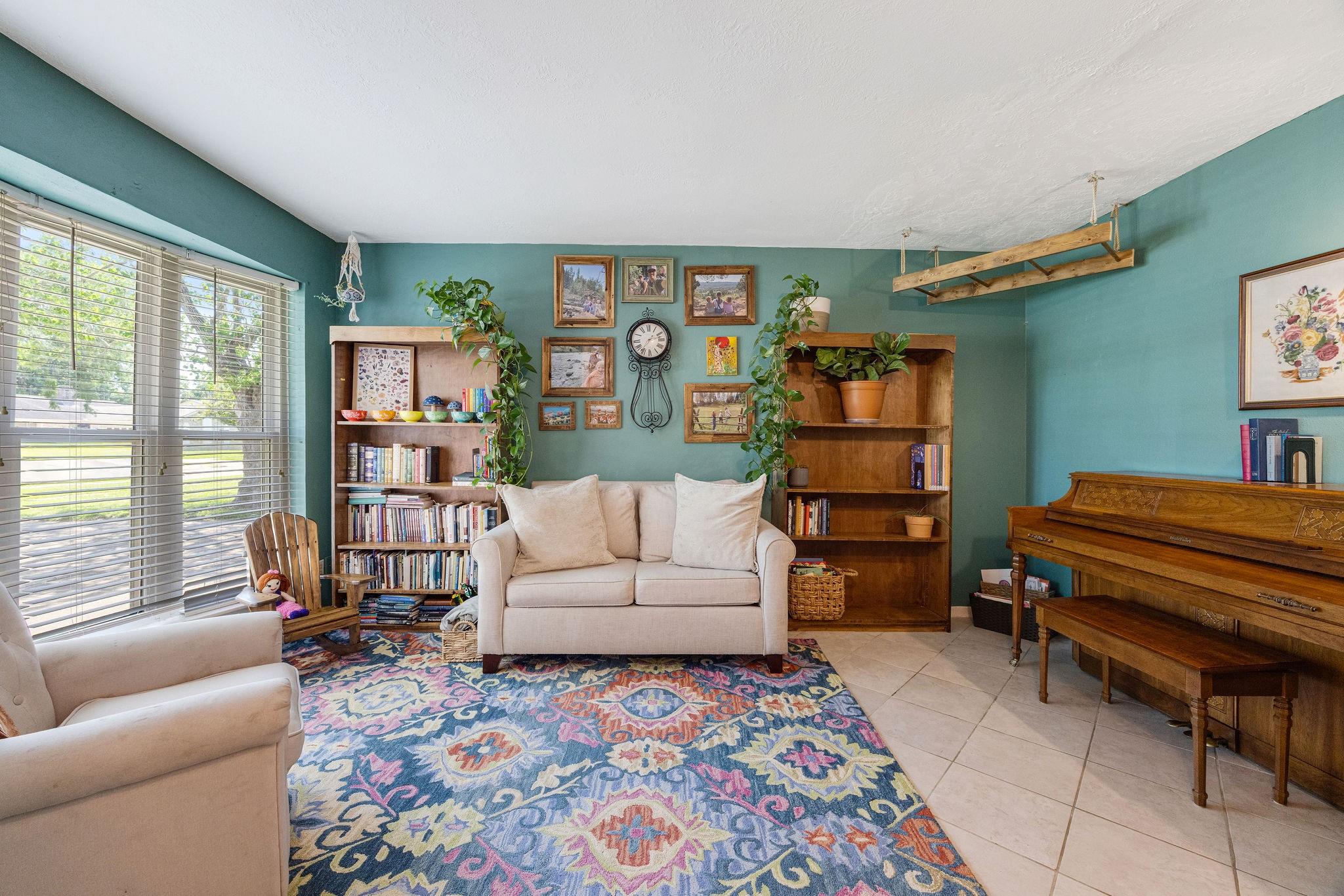 9314 Vickijohn Drive