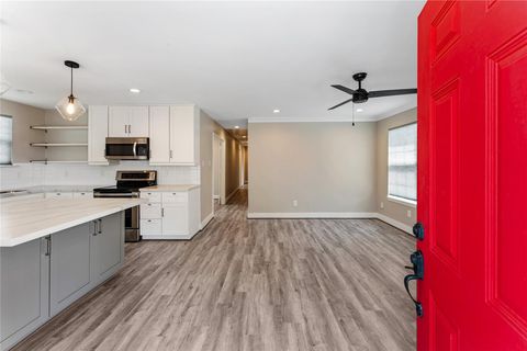 Tiny photo for 809 E 40th Street, Houston, TX 77022 (MLS # 5952260)