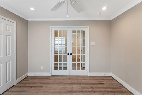 Tiny photo for 809 E 40th Street, Houston, TX 77022 (MLS # 5952260)