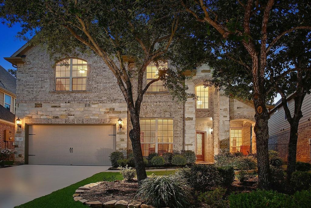 Photo of 146 Hearthshire Circle, The Woodlands, TX 77354 (MLS # 23945311)