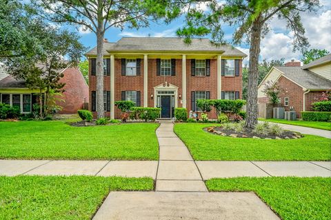 Property photo of 17518 Rustling Aspen Lane, Houston, TX 77095