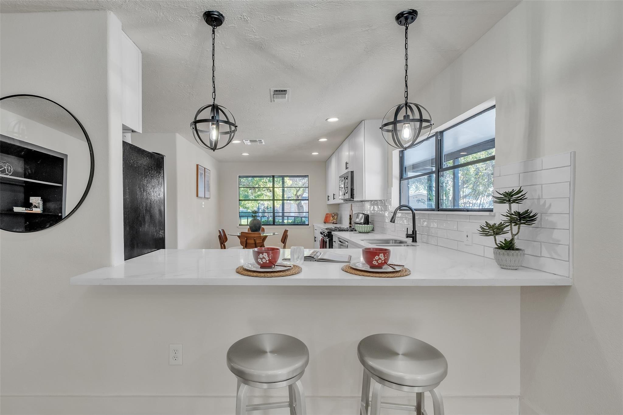 Houston, Texas 77092, United States, 3 Bedrooms Bedrooms, ,3 BathroomsBathrooms,Residential,Active,253445