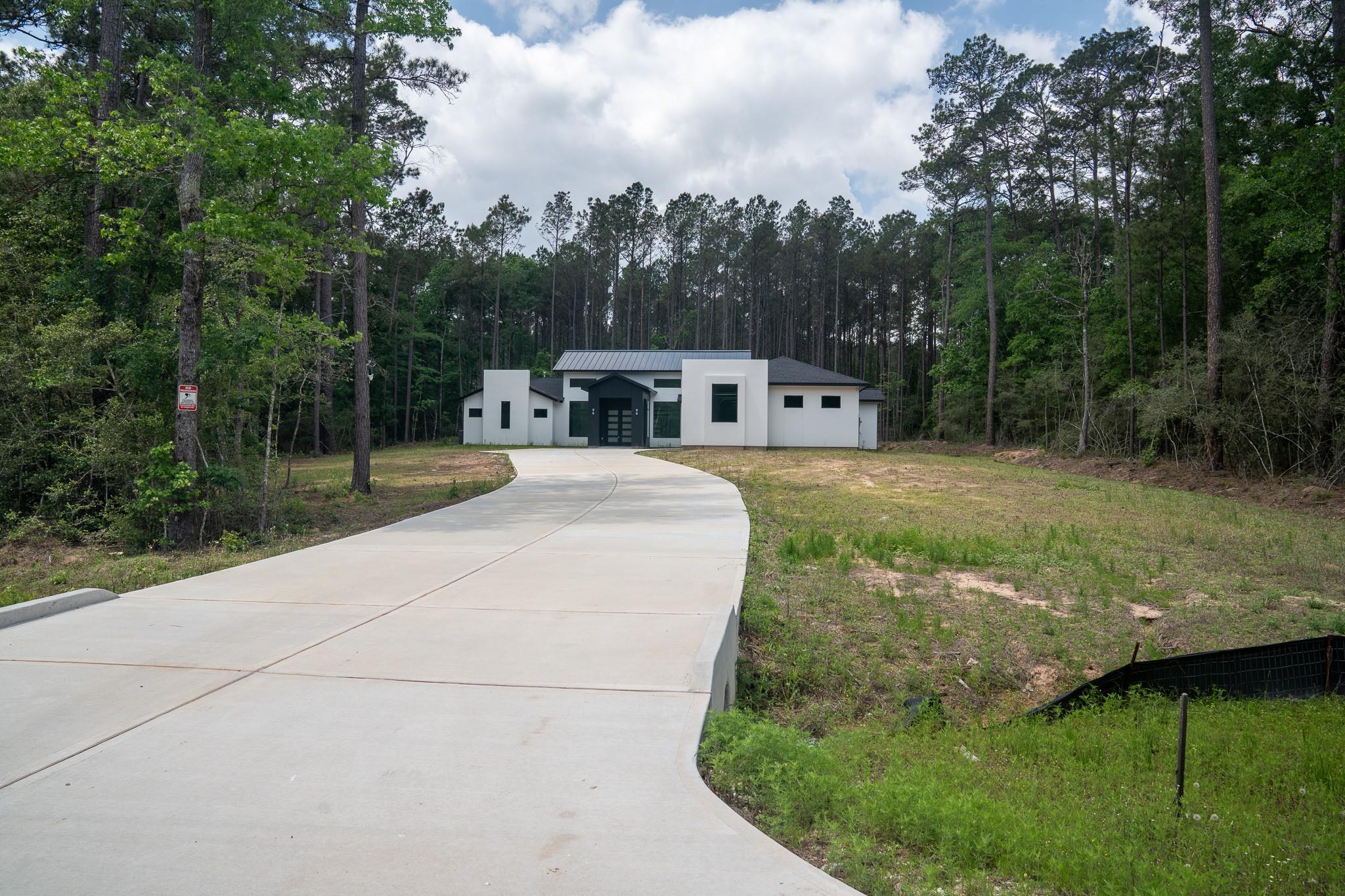 343 Sundog Road