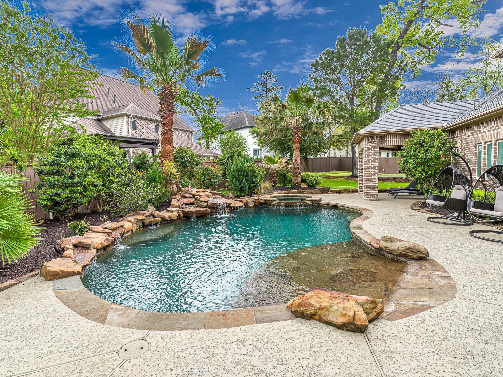 26 Hollyflower Place