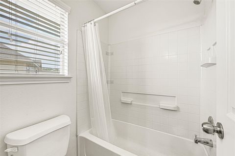 Tiny photo for 914 Redcrest Springs Court, Houston, TX 77073 (MLS # 92840115)