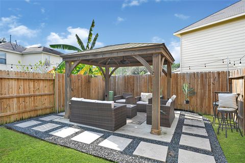 Tiny photo for 914 Redcrest Springs Court, Houston, TX 77073 (MLS # 92840115)