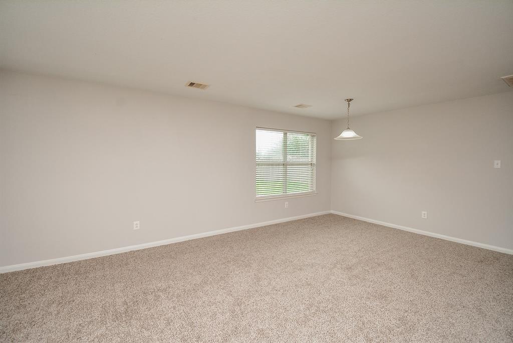 2306 Ledgeway Court