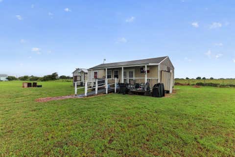 Photo of 170 Clam Drive, Palacios, TX 77465 (MLS # 84321578)
