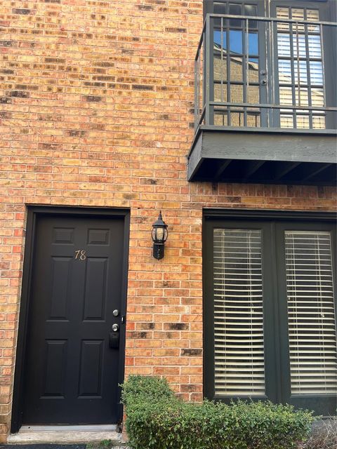 Townhouse For Rent - 6111 Beverly Hill Street #78<br/> Houston, TX 77057