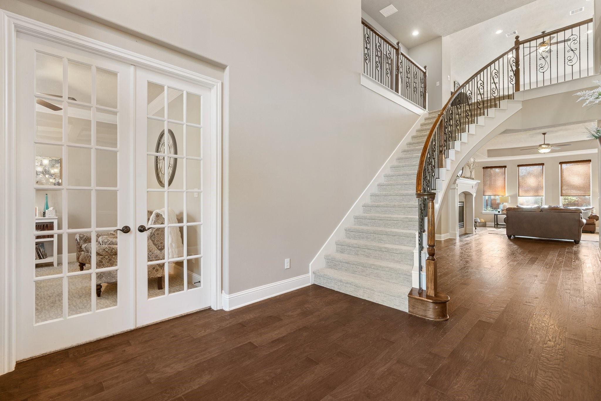 2118 Barton Woods Boulevard