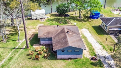 Homes For Sale - 3315 Saint Anne Street<br/> Liverpool, TX 77577