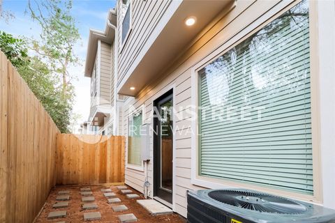 Photo of 5107 Royal Heath Drive, Houston, TX 77018 (MLS # 83830372) Photo of 5107 Royal Heath Drive, Houston, TX 77018 (MLS # 83830372)