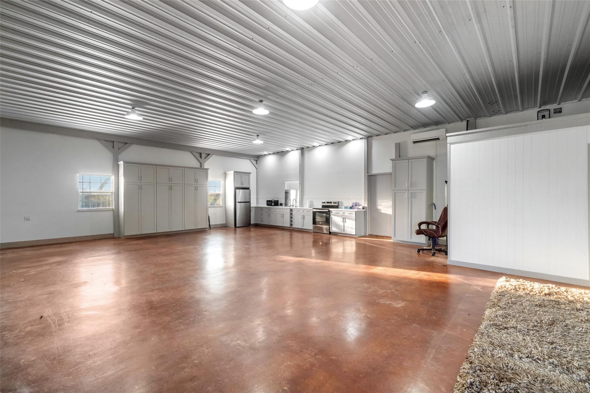 2923 Krenek Road