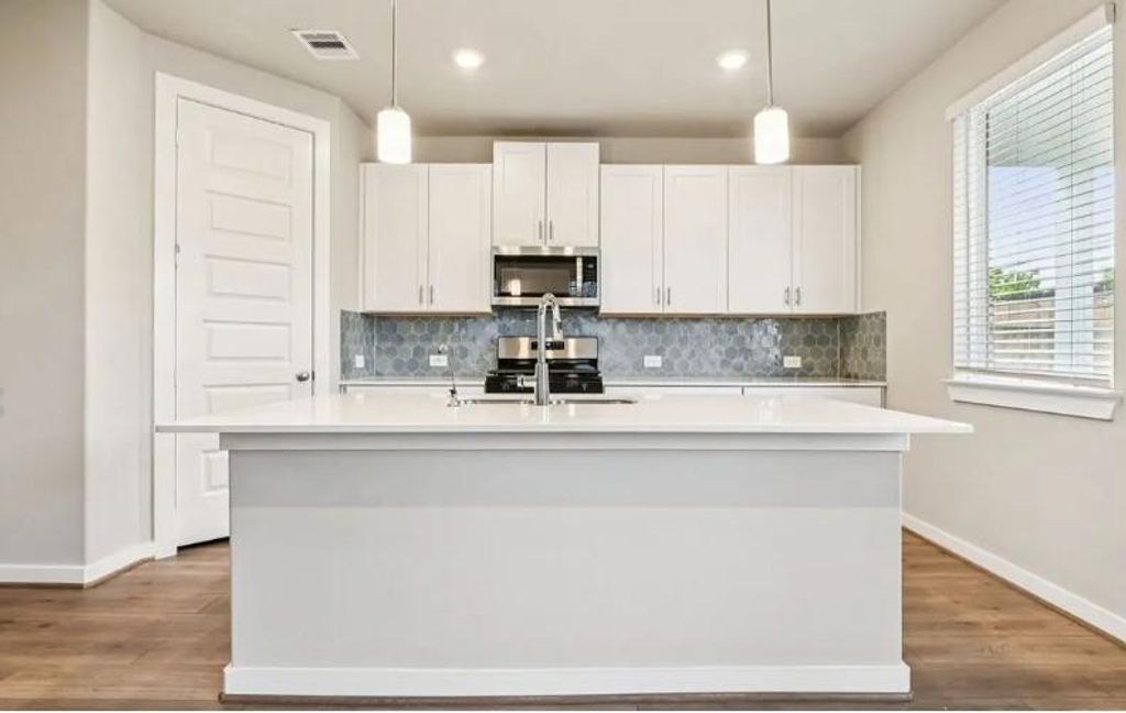 Photo of 1022 Cedar Place Lane, Missouri City, TX 77459 (MLS # 93941271)