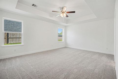 Photo of 8 Gemstone Court, Angleton, TX 77515 (MLS # 98841292)