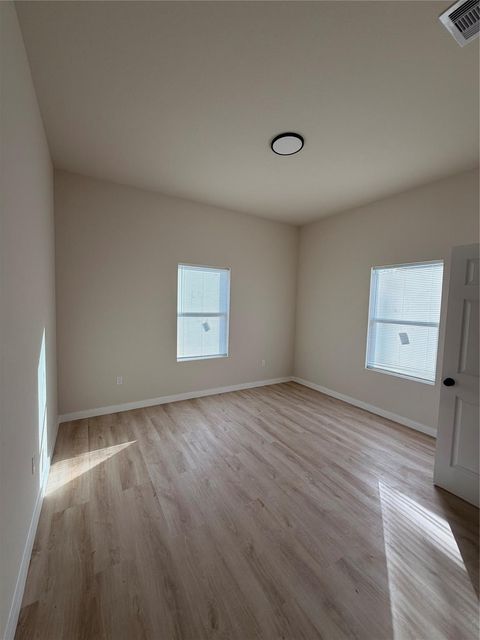 Tiny photo for 10710 Chadwick Street, Houston, TX 77029 (MLS # 32621344)