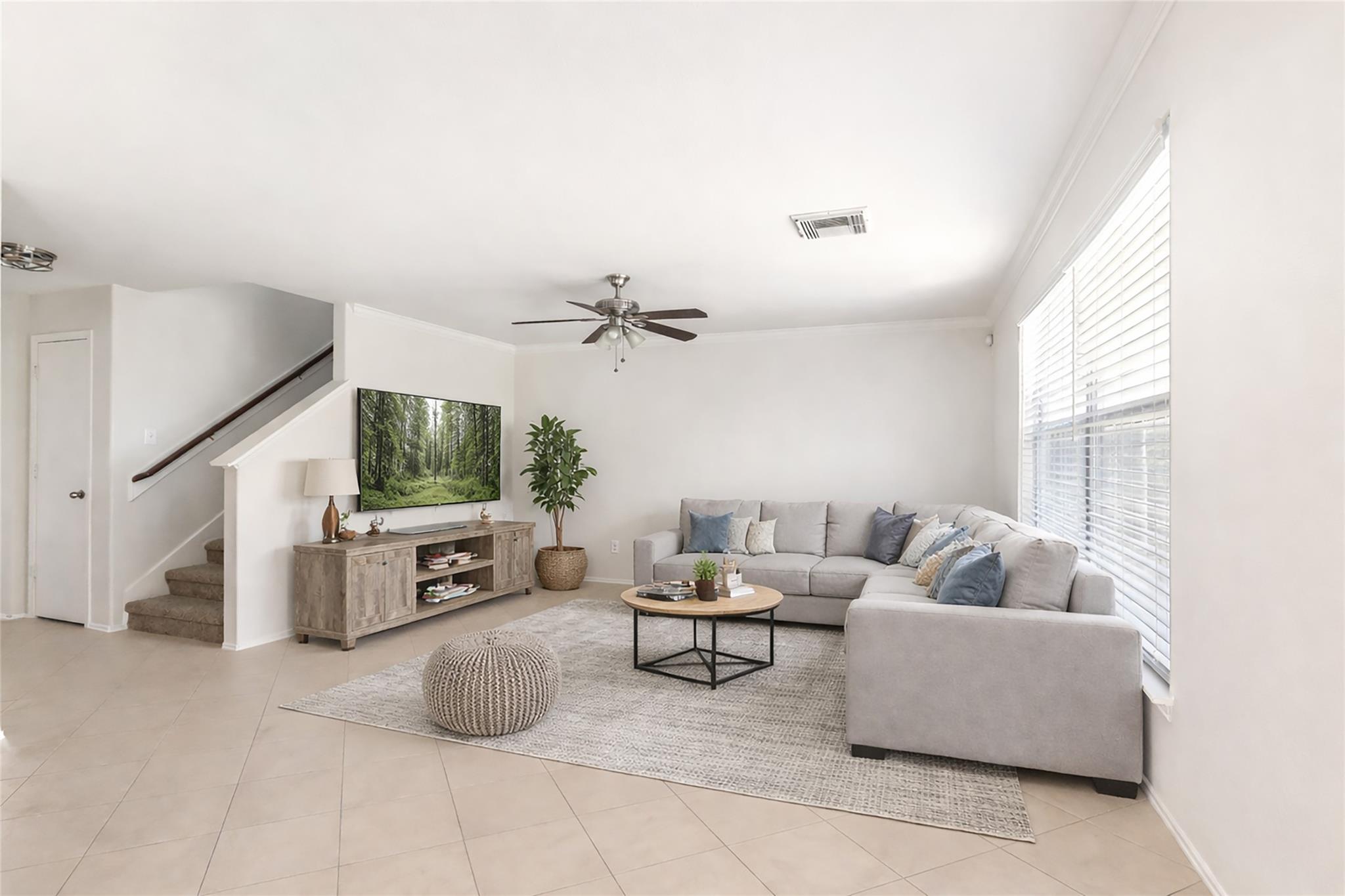 1606 Wooded Acres Drive