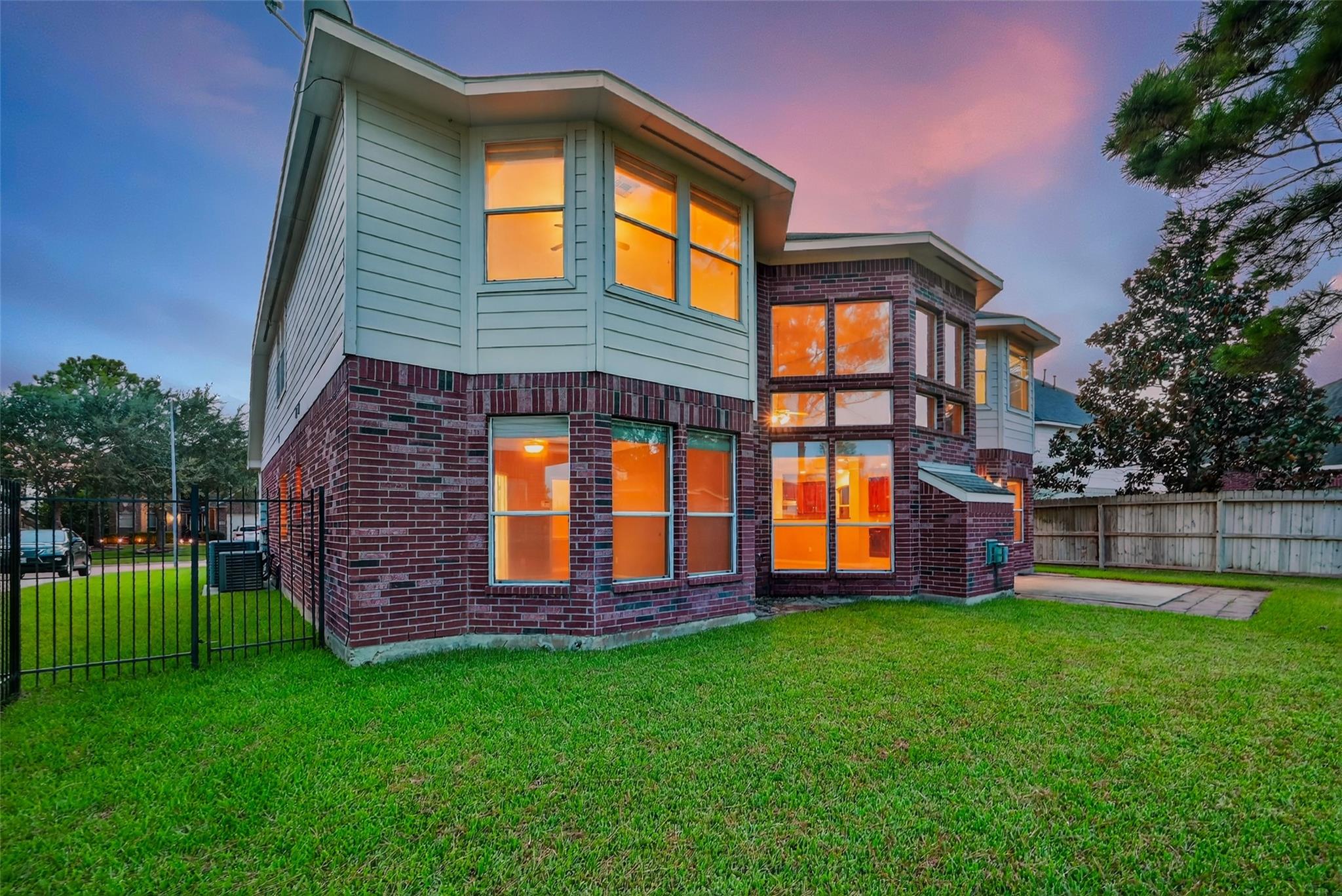 1222 Watermoon Trail Ct Court