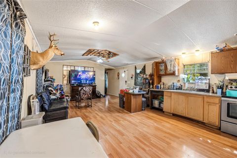 Photo of 401 Dunnam Avenue, Cleveland, TX 77327 (MLS # 91996899)