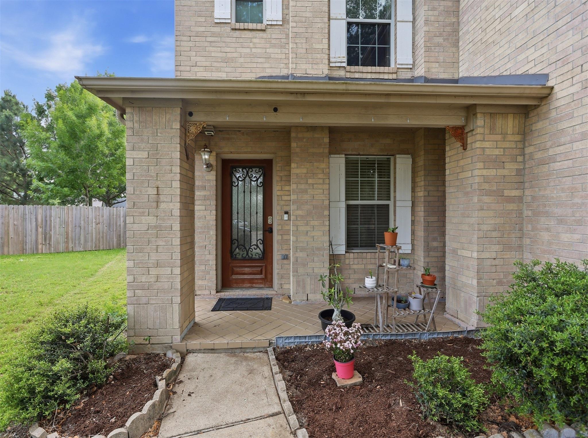 3803 Banks Ridge Lane
