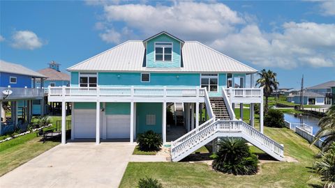 Homes For Sale - 942 Kent<br/> Galveston County, Crystal Beach, TX 77650