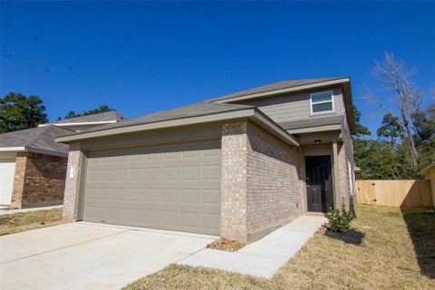 Photo of 448 Upper Creek Drive, Willis, TX 77378 (MLS # 68741028)