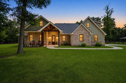 Photo of 735 County Road 6324, Dayton, TX 77535 (MLS # 98877328)
